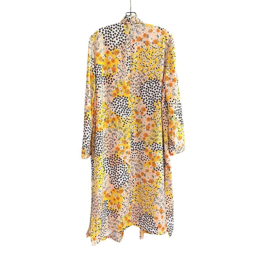 cupcakes & cashmere Yellow Floral and Black Dot Duster - Picture 3 of 7